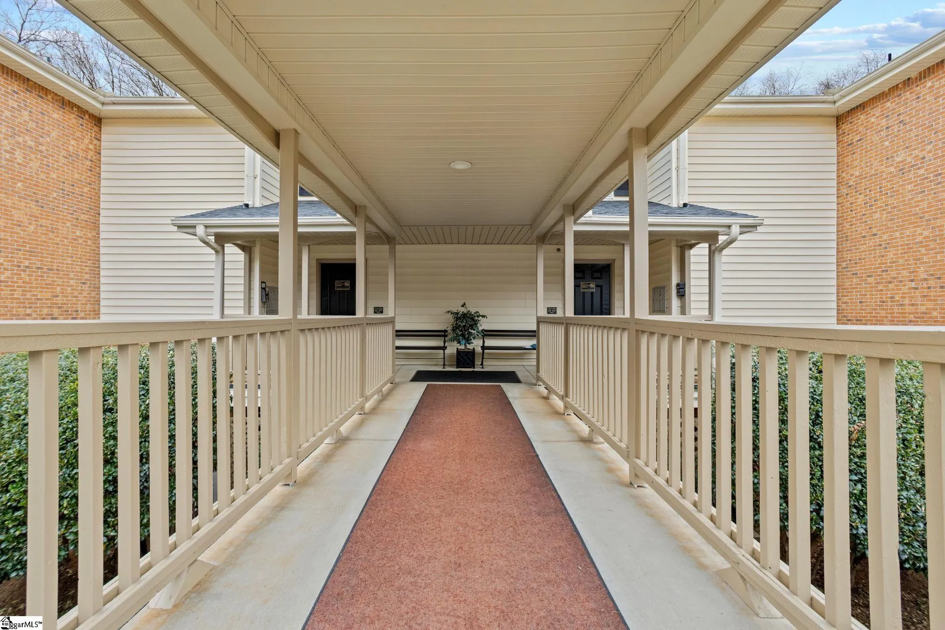 108 Swansgate Place