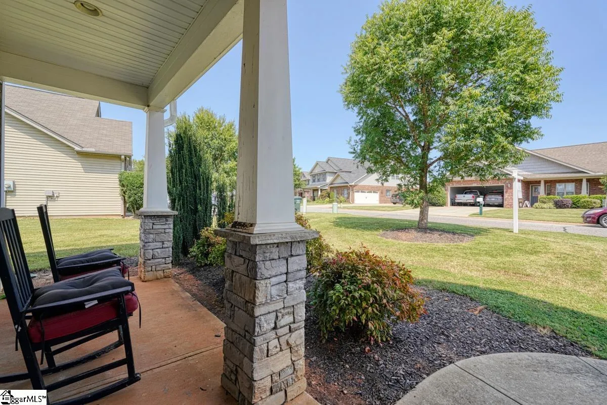 Property image 2 at 955 Rip Rap Drive, Boiling Springs, SC 29316