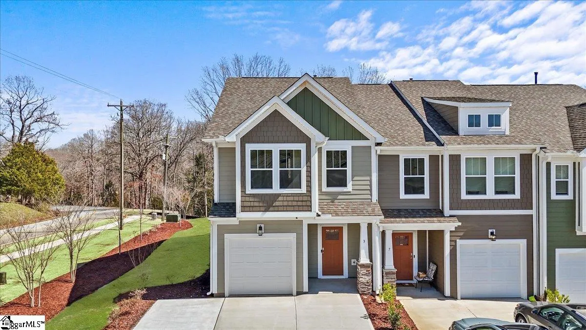 3 Shager Place