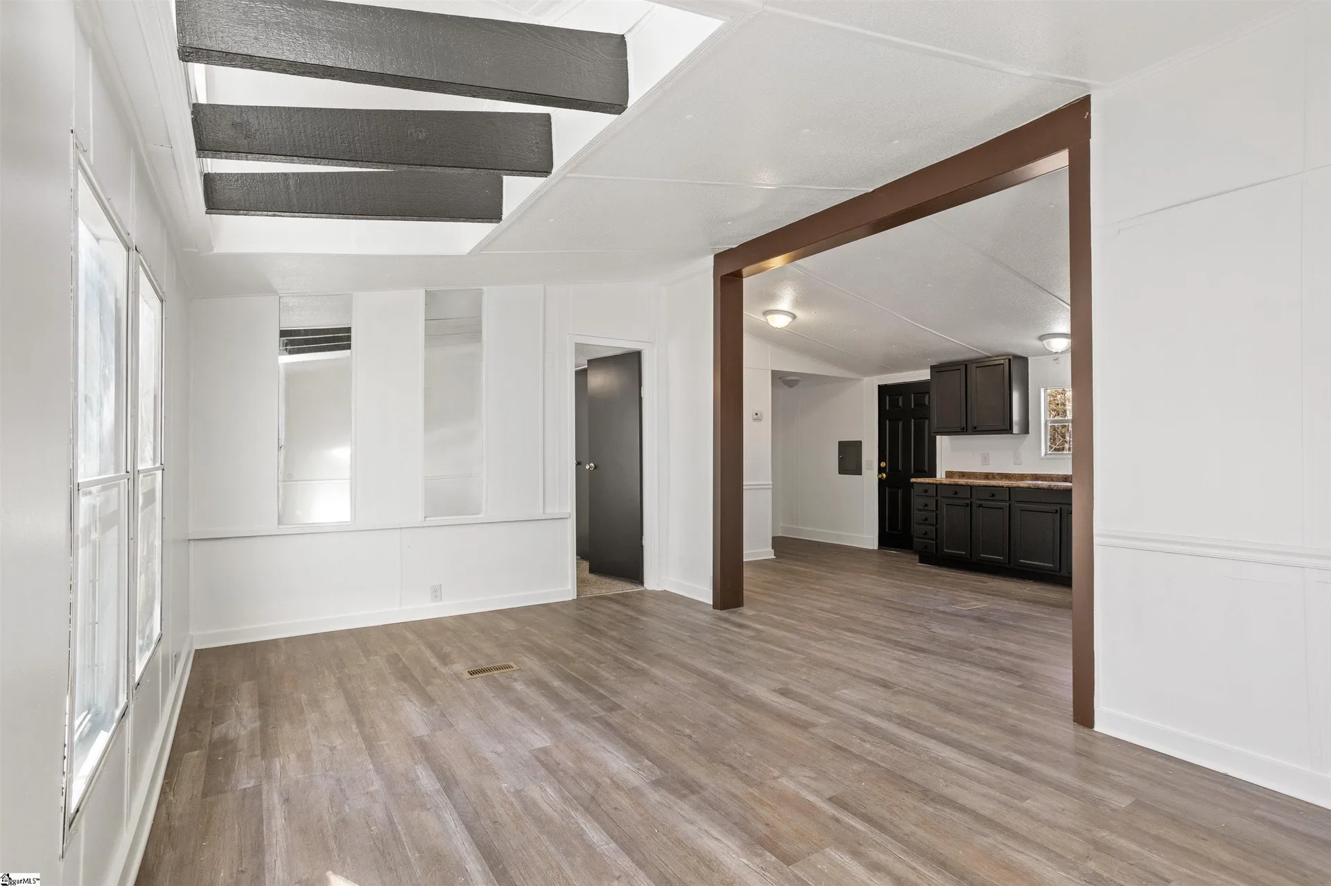 Property image 4 at 605 Englewood Drive, Greenville, SC 29605