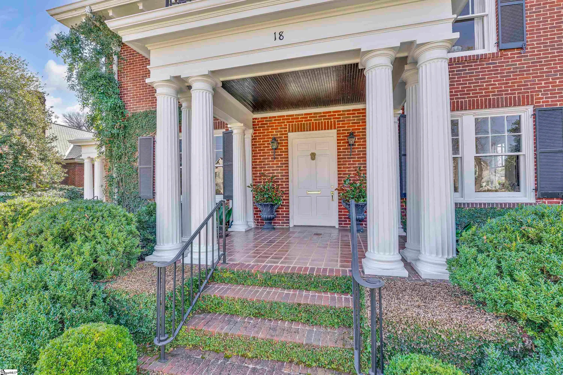Property image 2 at 18 Crescent Avenue, Greenville, SC 29605