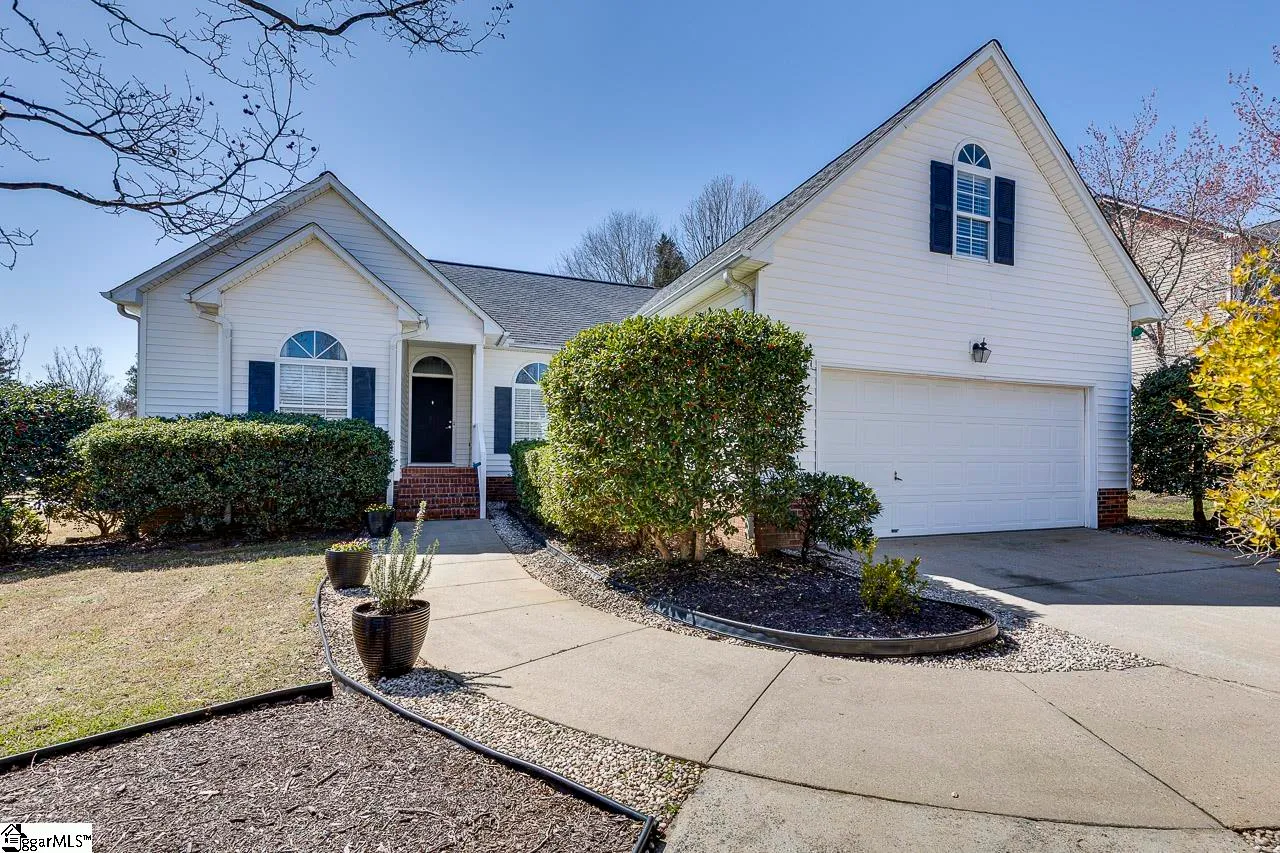 Property image 2 at 201 Sonoma Drive, Mauldin, SC 29662
