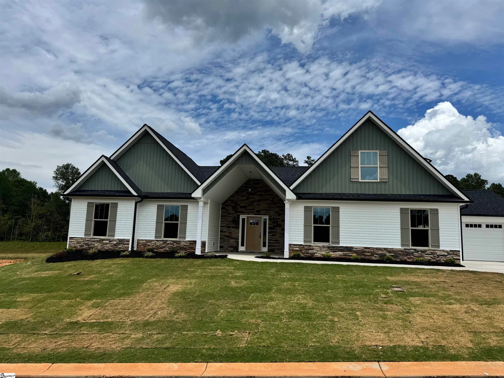Hinton Farms, Easley Community