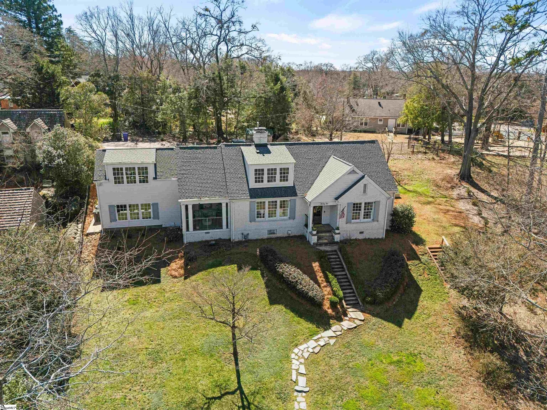 Property image 4 at 32 Country Club Drive, Greenville, SC 29605