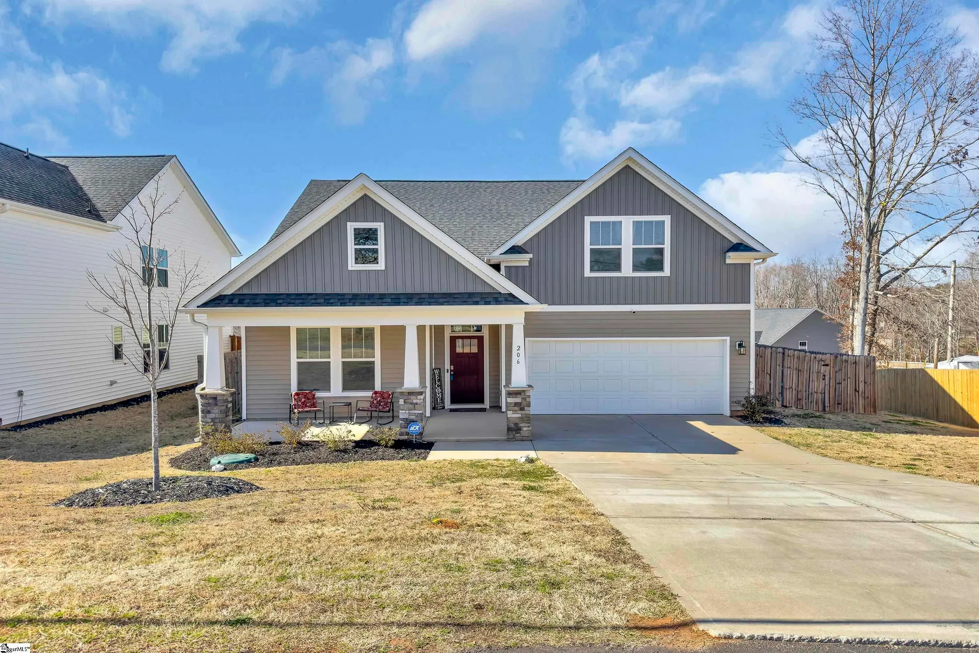 Livingston Park, Easley Community