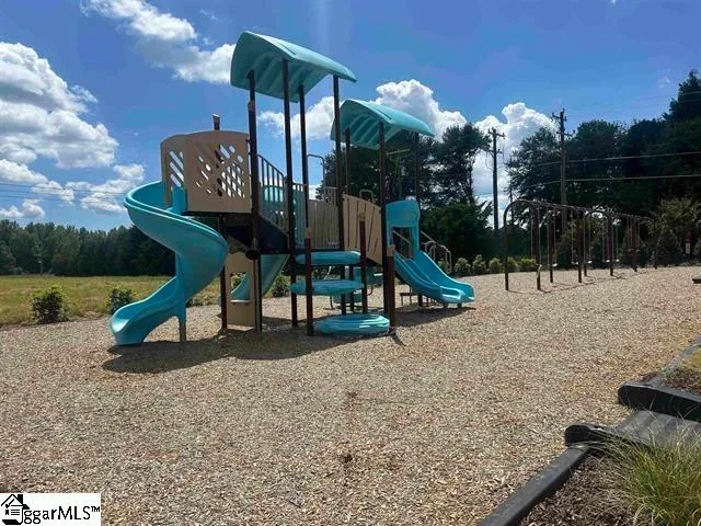 Property image 4 at 232 Green Pasture Road, Fountain Inn, SC 29644