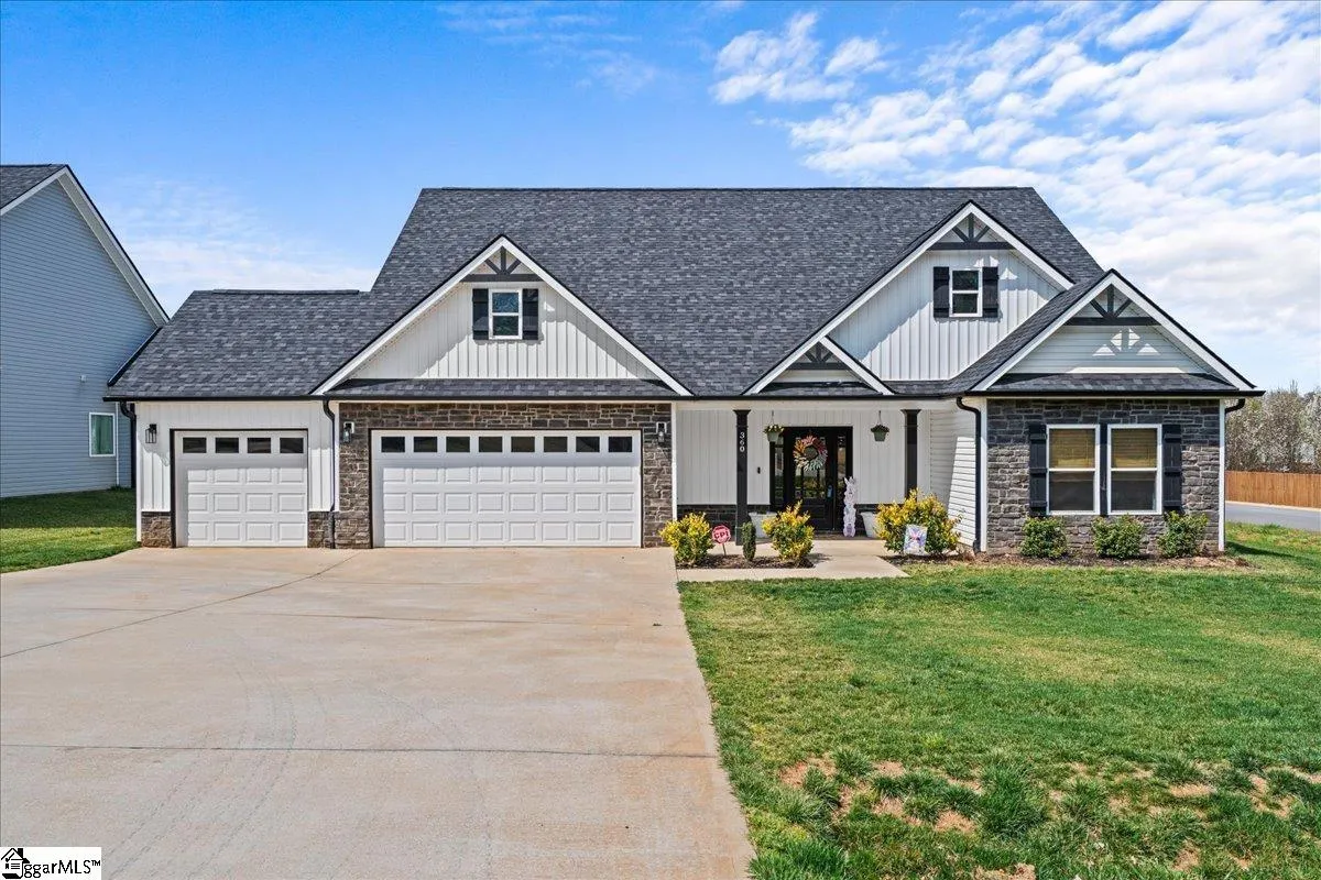 Thompson Creek, Chesnee Community