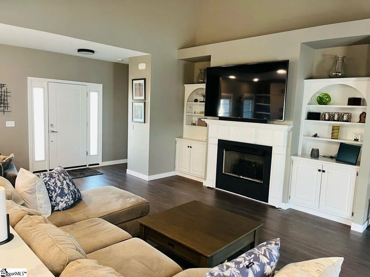 Property image 3 at 405 Wood River Way, Taylors, SC 29687
