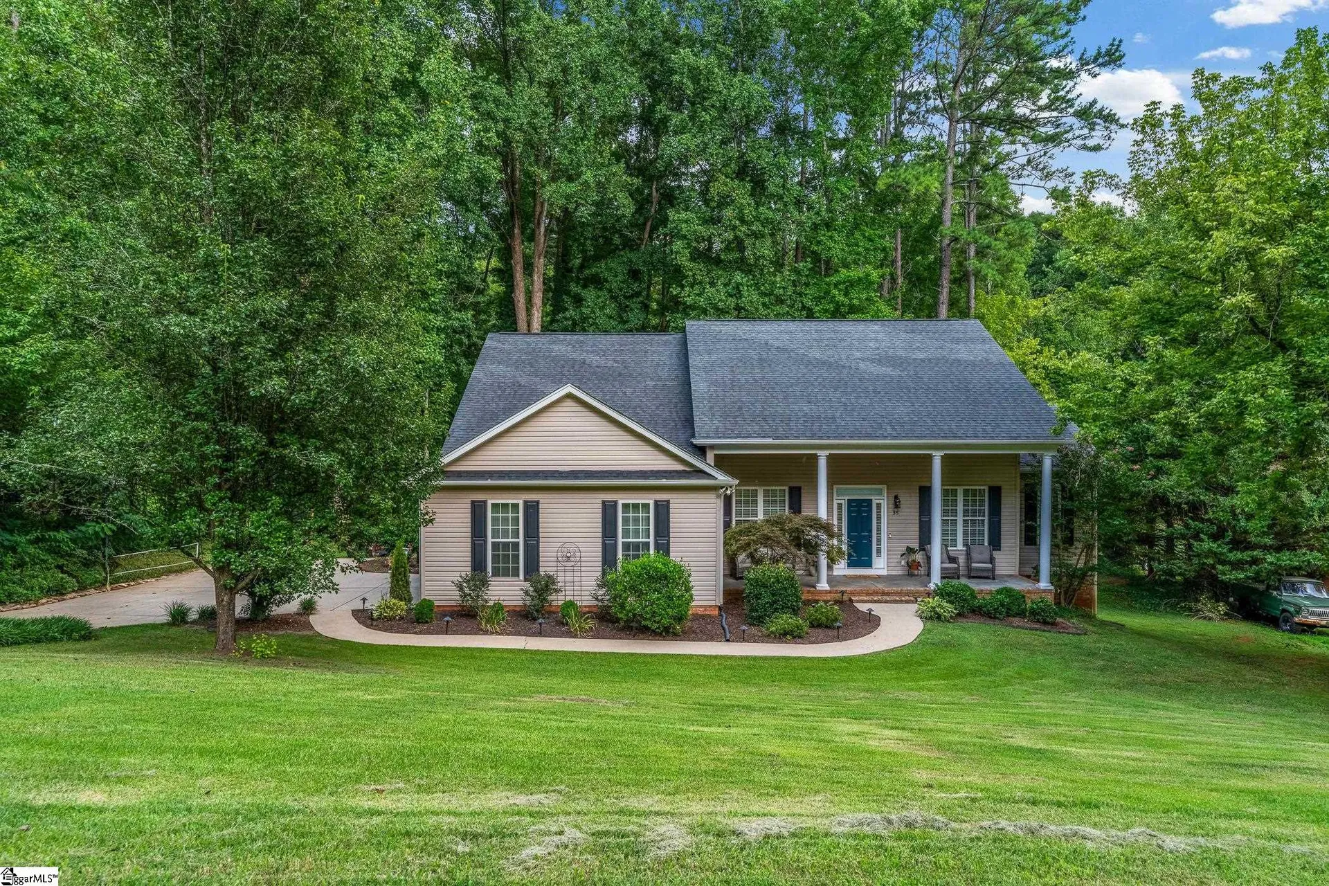 Property image 2 at 35 Crestline Road, Greenville, SC 29609
