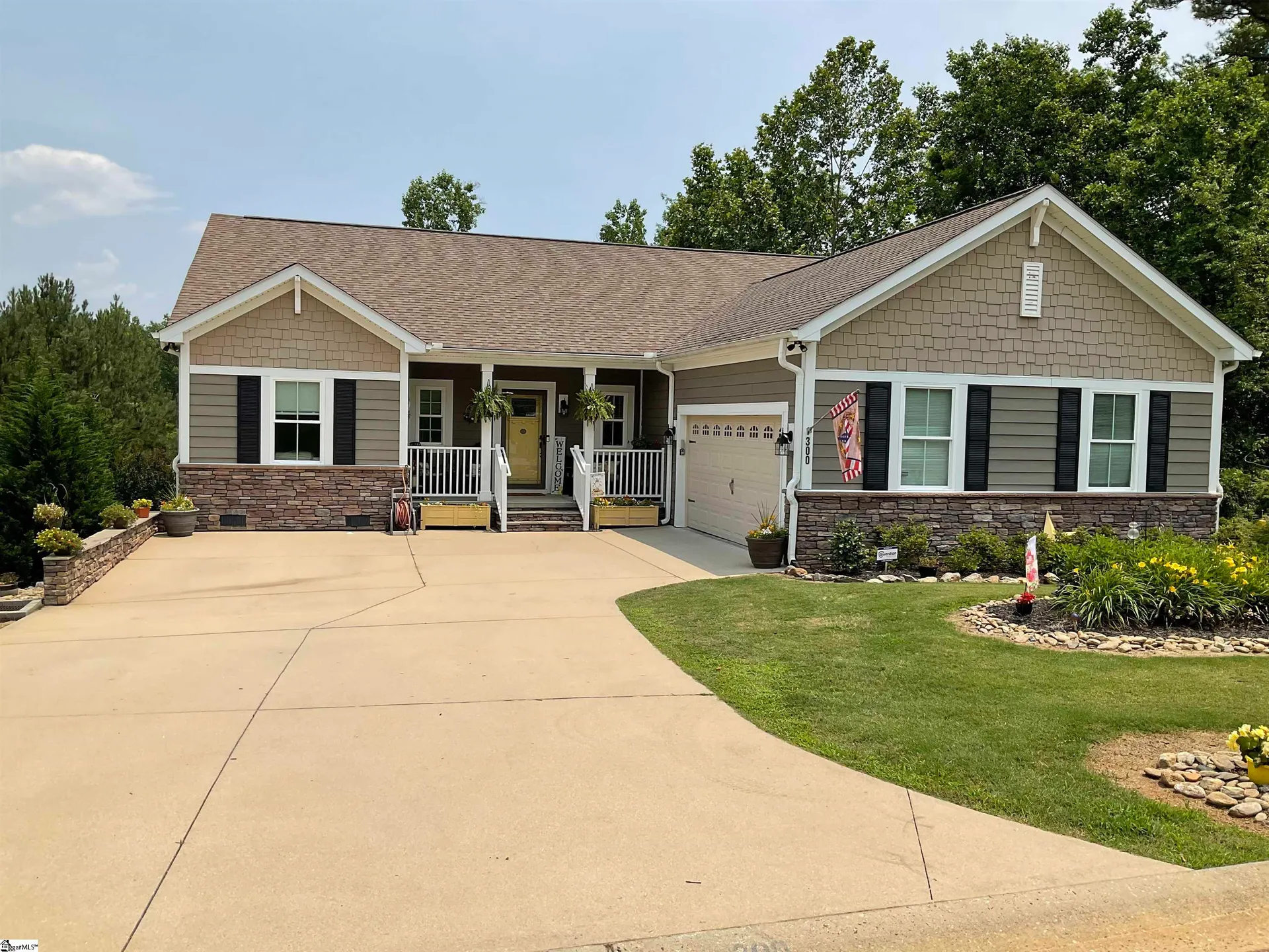 Property image 2 at 300 Wedge Way, Travelers Rest, SC 29690