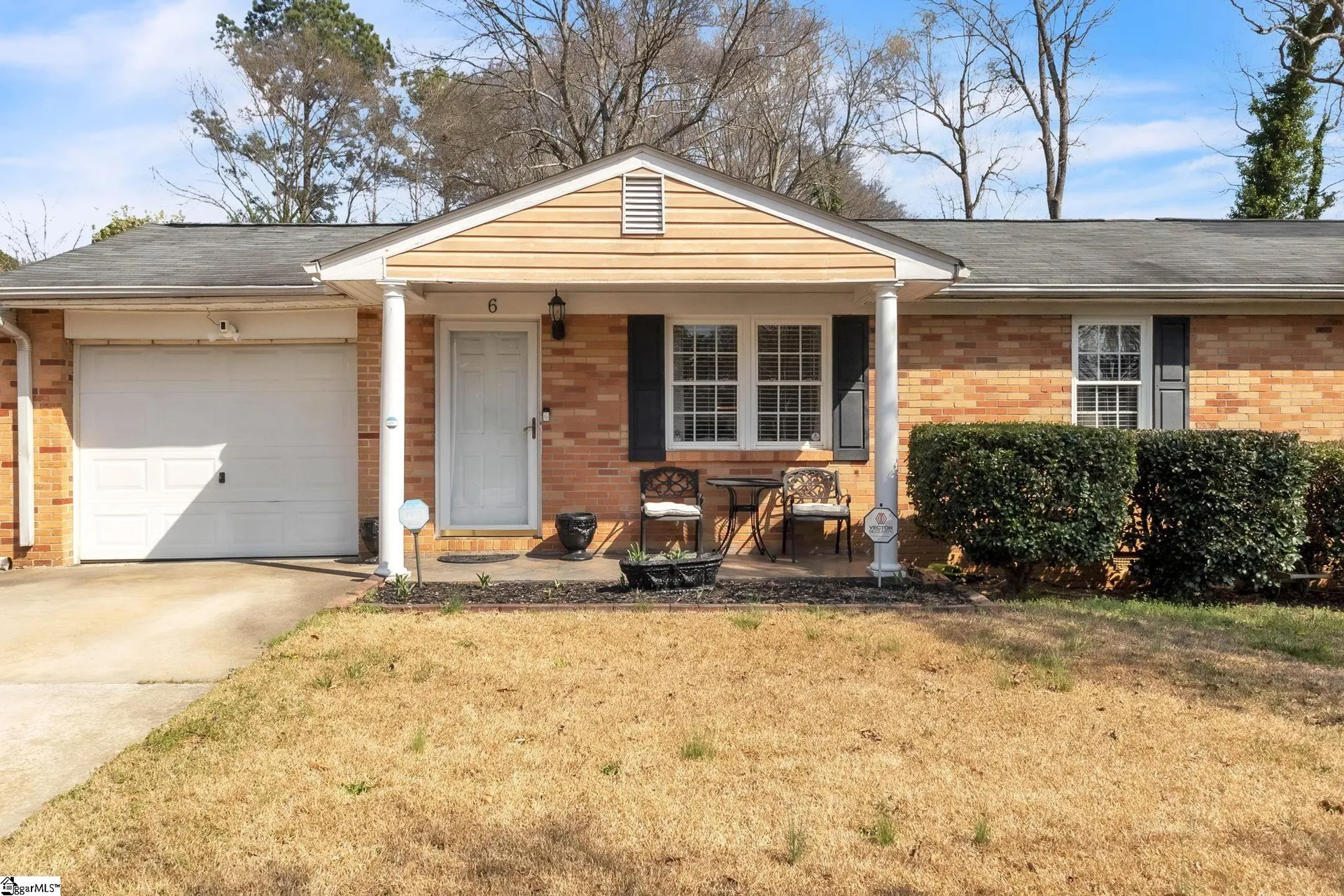 6 Blossom Drive