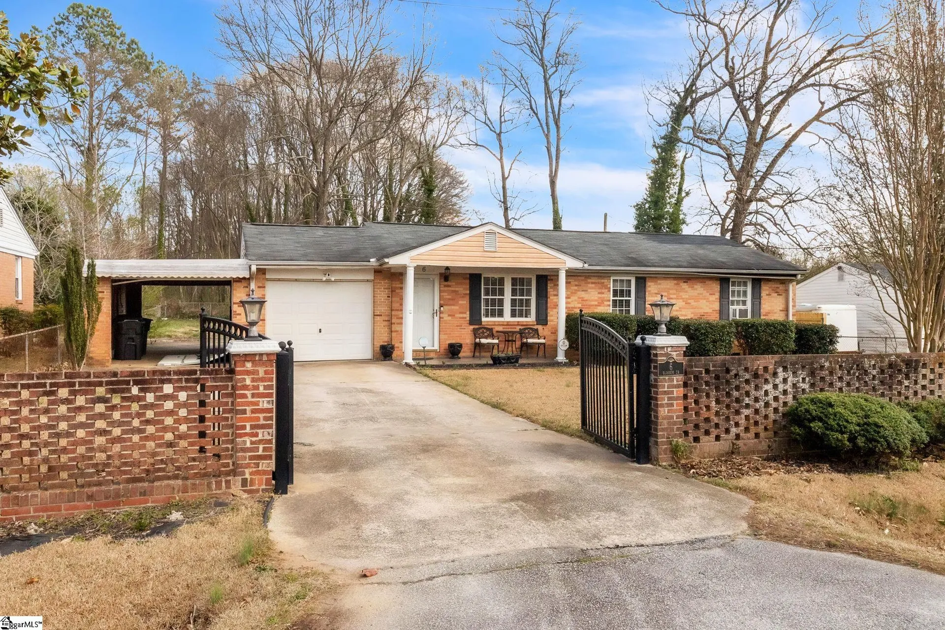 Property image 4 at 6 Blossom Drive, Greenville, SC 29605