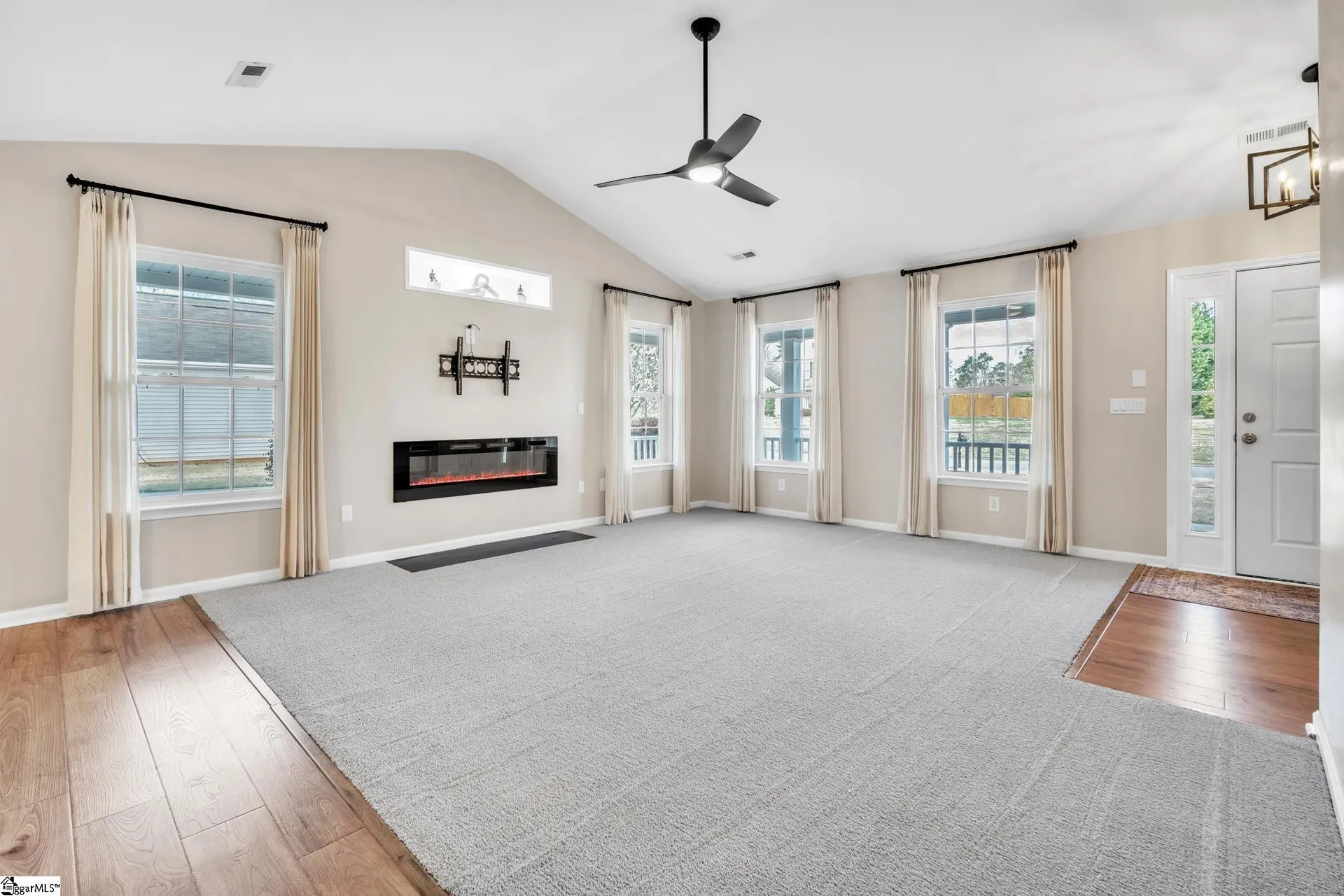 Property image 3 at 120 Pendock Lane, Piedmont, SC 29673-9998