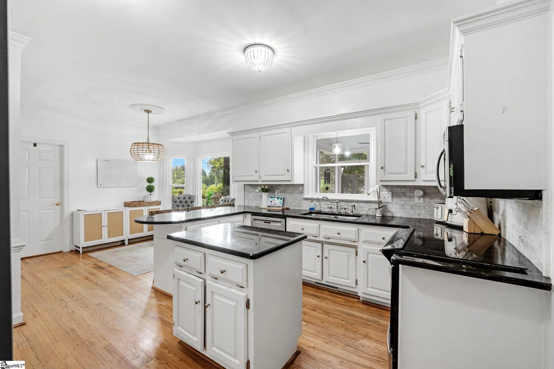 Property image 3 at 4 Sandstone Court, Taylors, SC 29687