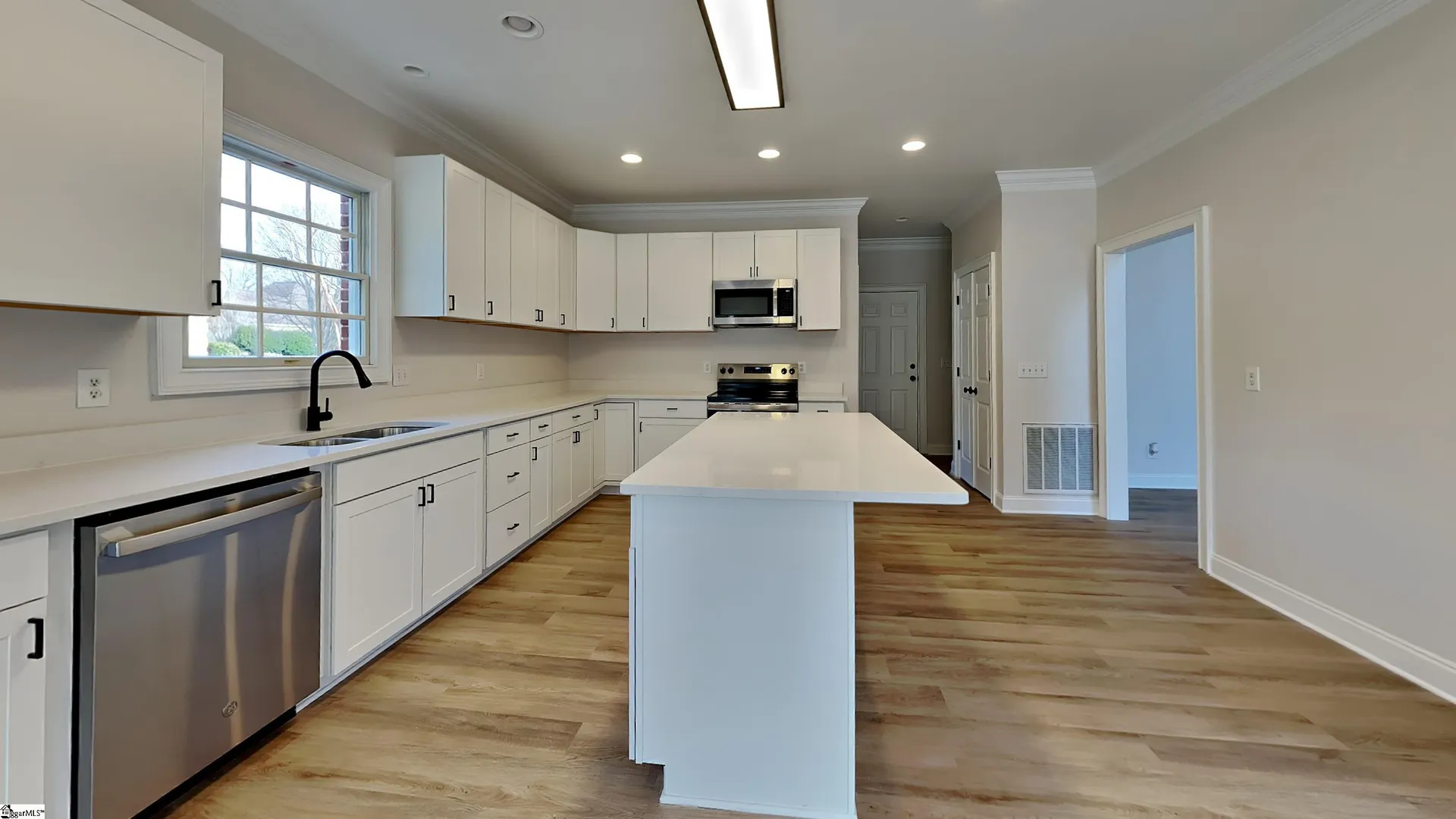 Property image 5 at 704 Ladykirk Lane, Greer, SC 29650