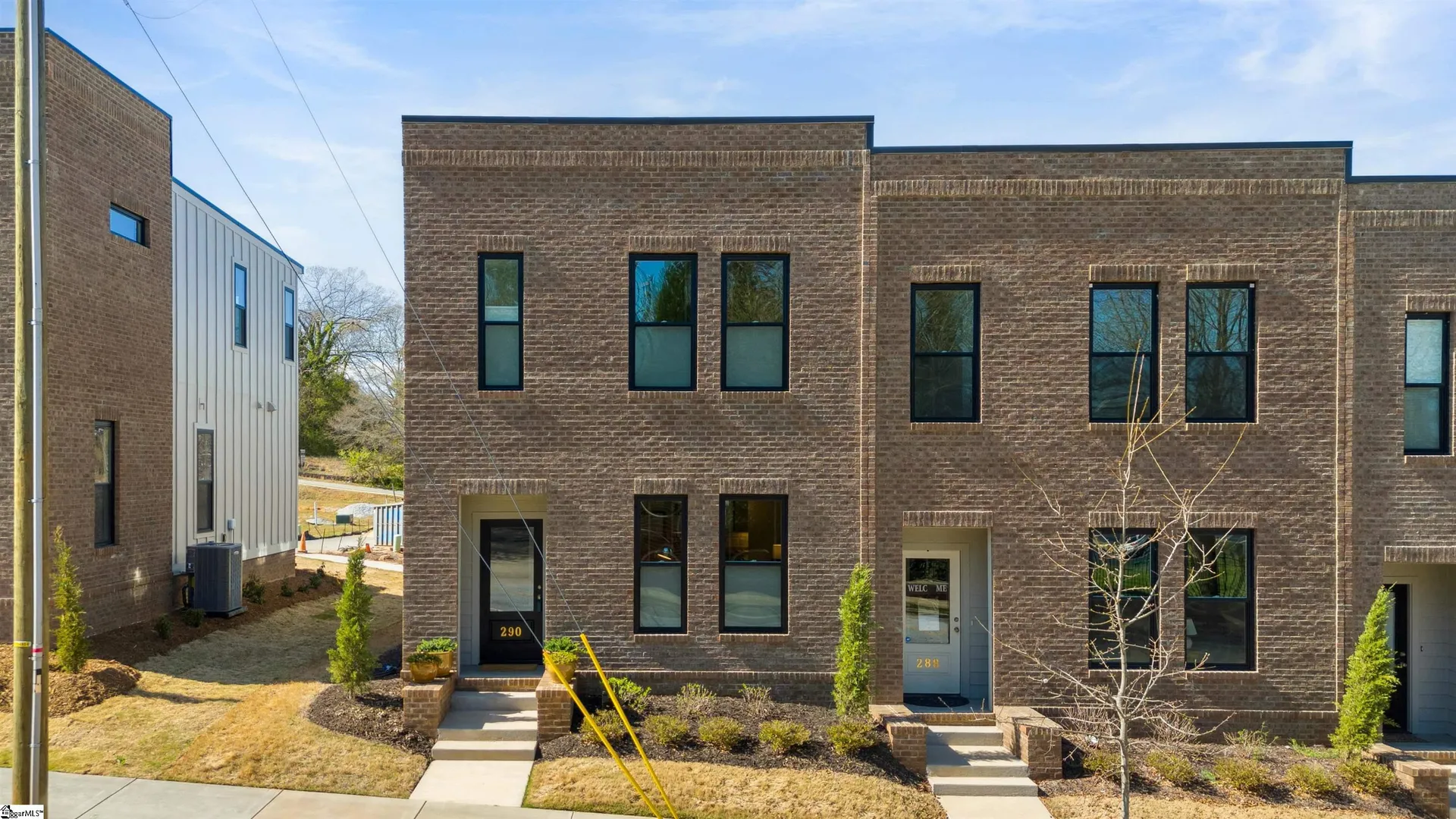 290 College Street