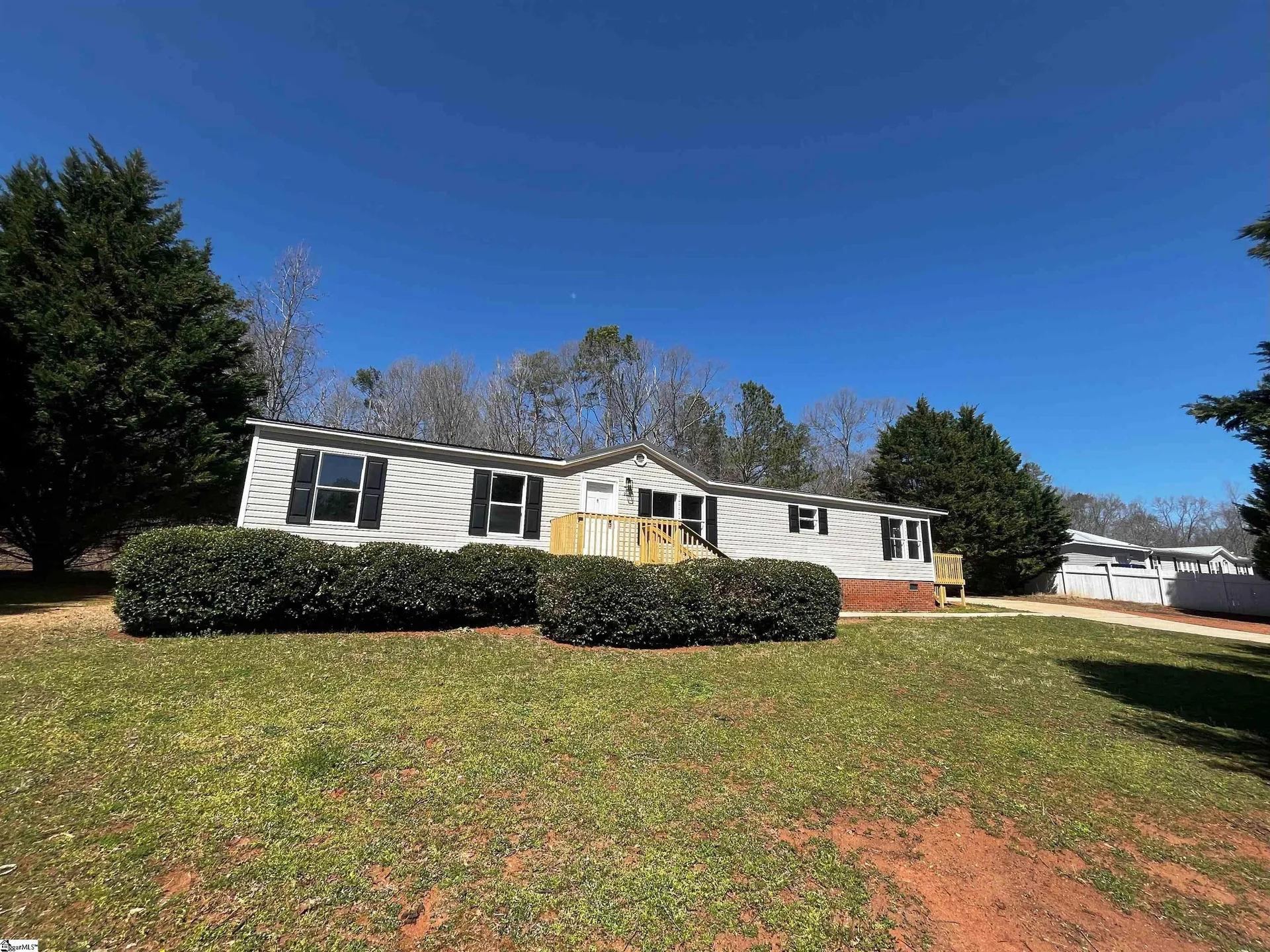 Property image 2 at 212 Creekstone Drive, Piedmont, SC 29673
