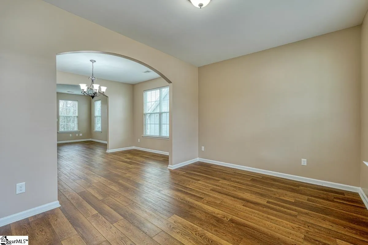 Property image 2 at 6 Burge Court, Simpsonville, SC 29681