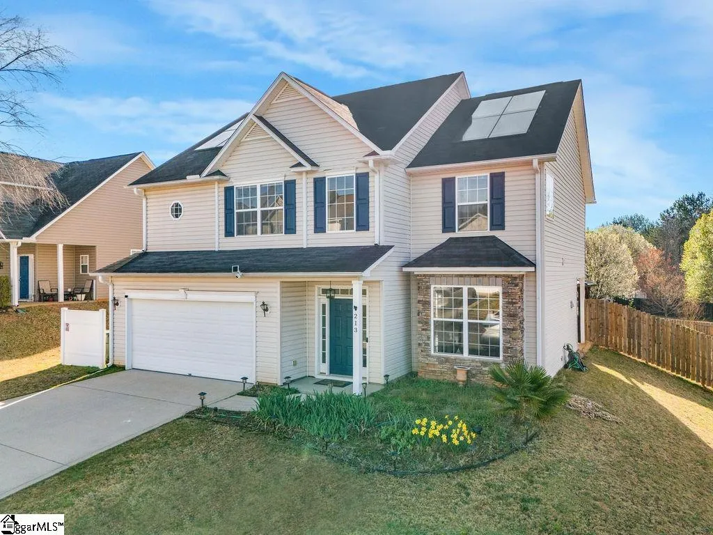 213 Worcester Lane