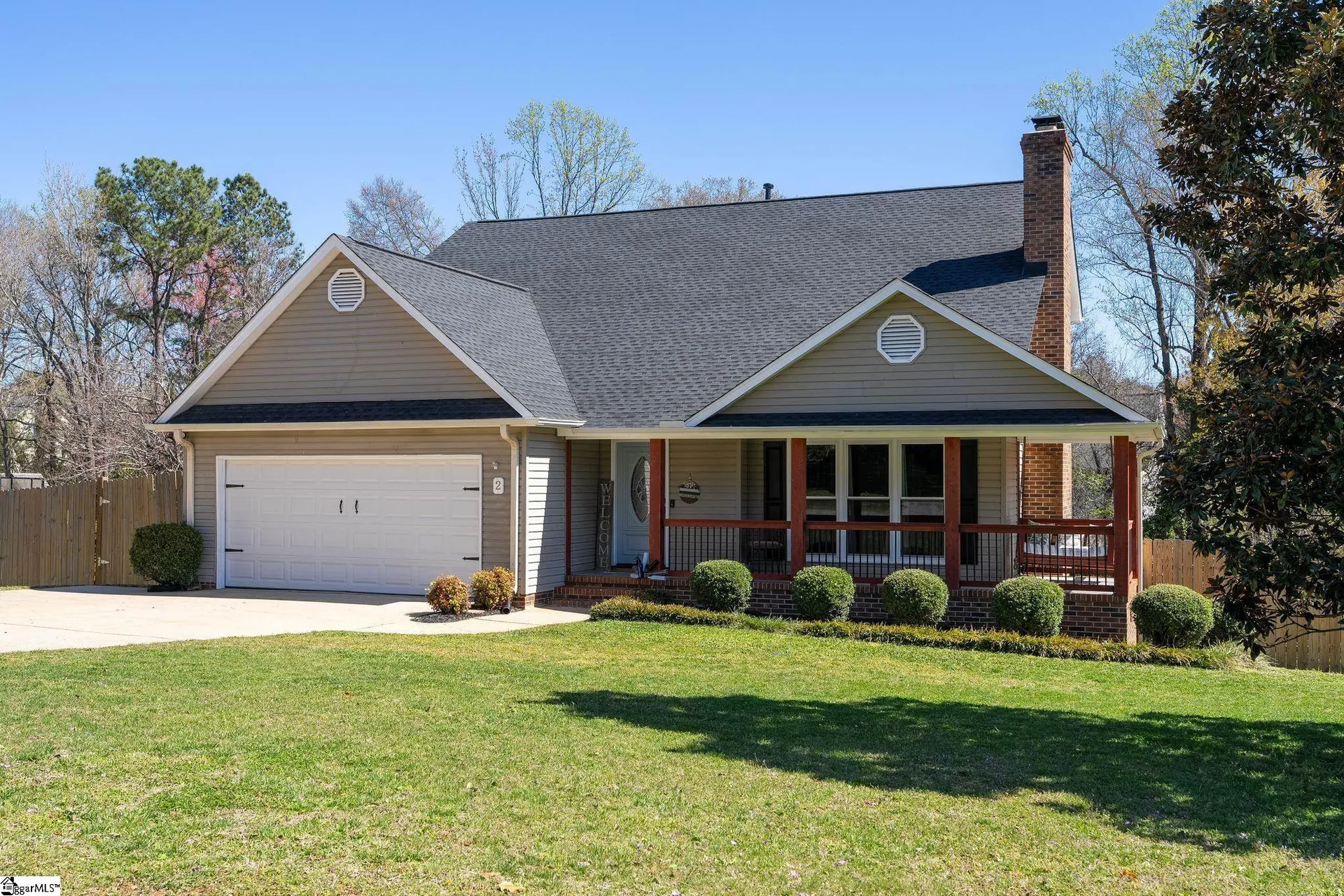2 Middlecreek Way