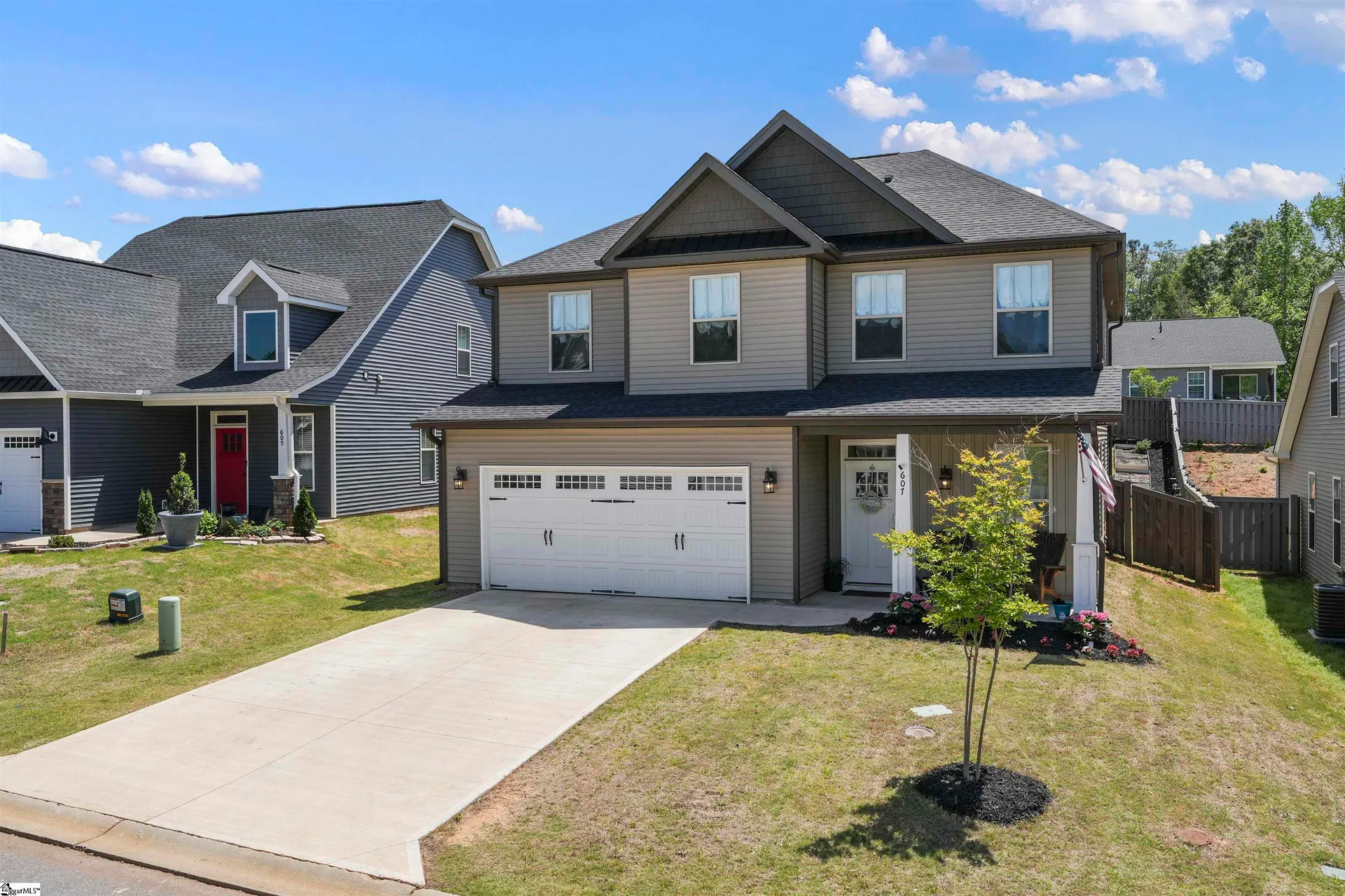 Property image 2 at 607 River Trace Loop, Simpsonville, SC 29680