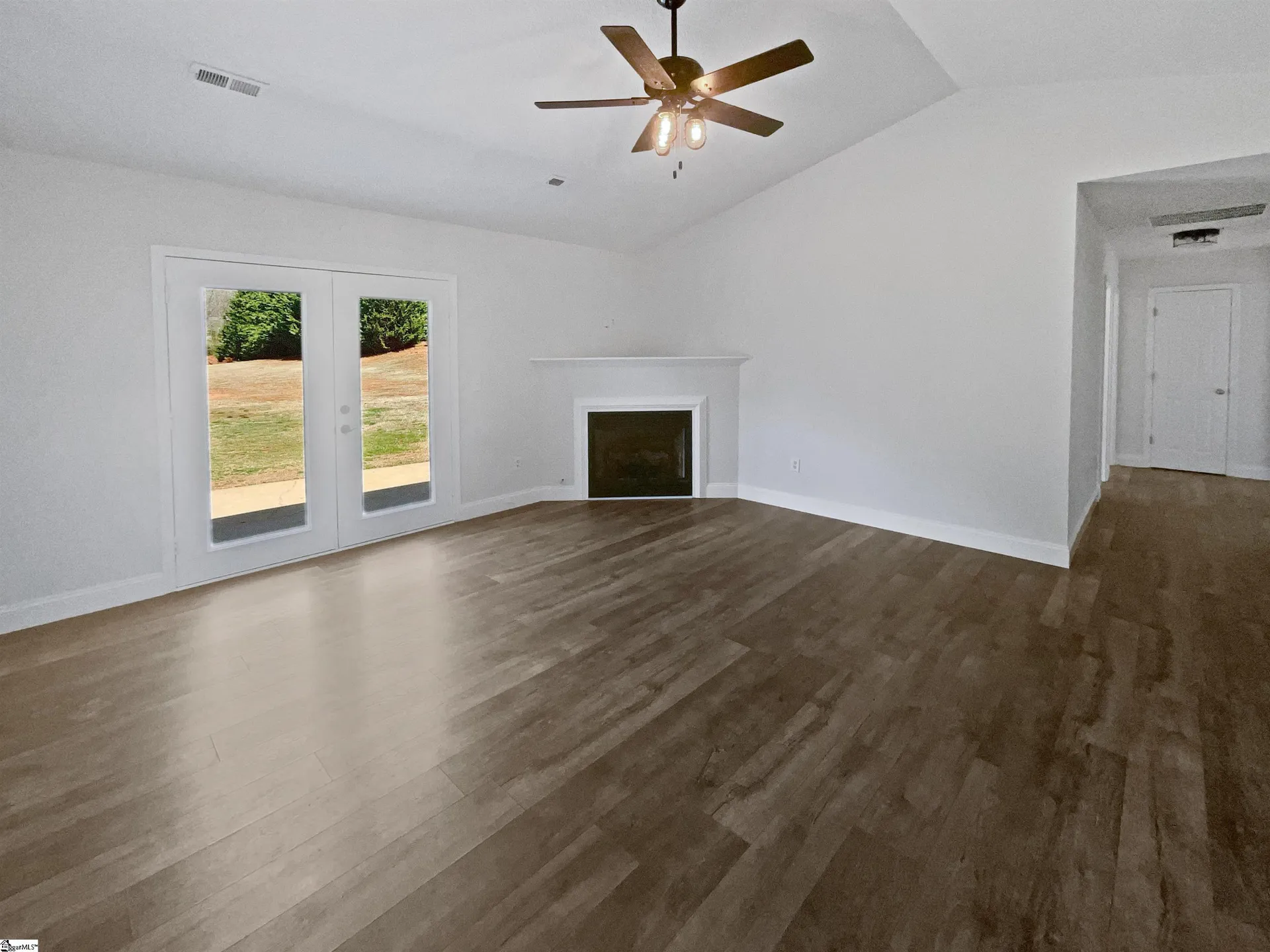 Property image 3 at 112 Care Lane, Greer, SC 29651