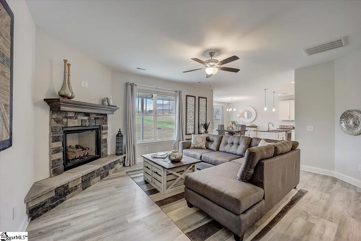Property image 5 at 617 River Trace Loop, Simpsonville, SC 29680