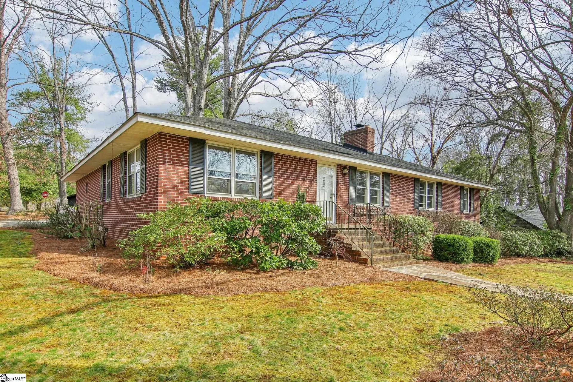Property image 3 at 336 Dellwood Drive, Greenville, SC 29609