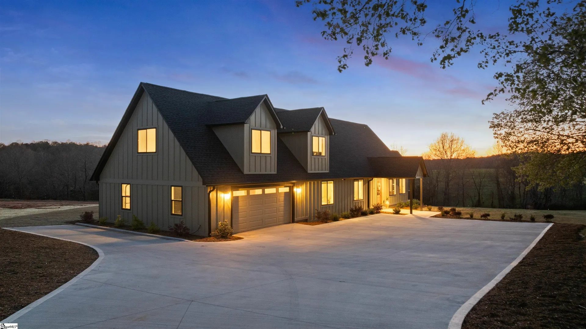 Property image 2 at 515 Grogan Road, Woodruff, SC 29388