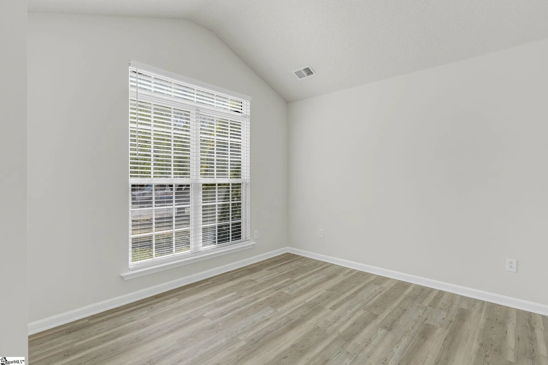 Property image 4 at 153 Bonnie Woods Drive, Greenville, SC 29605