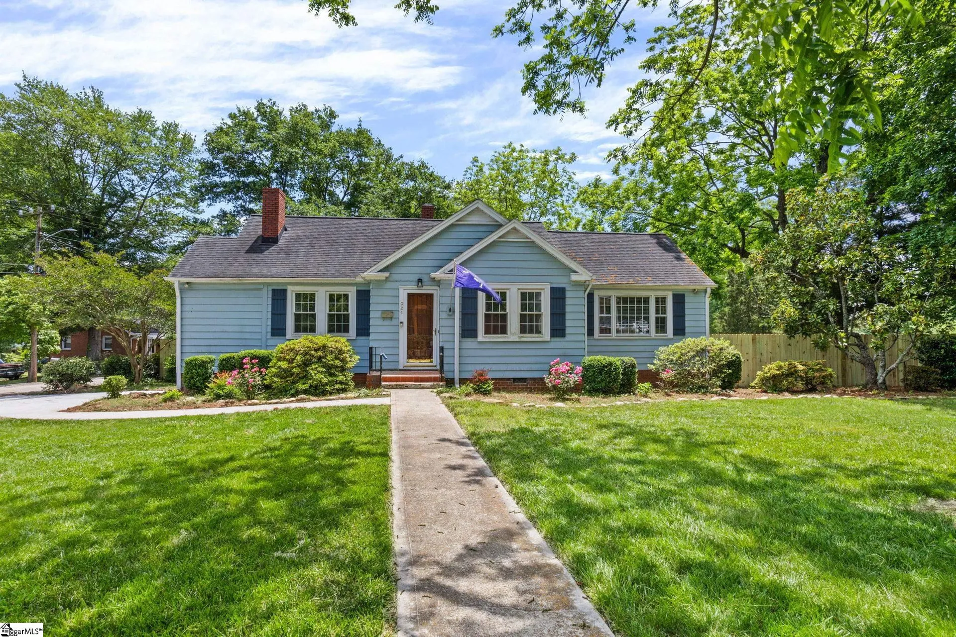 Nicholtown, Greenville Community