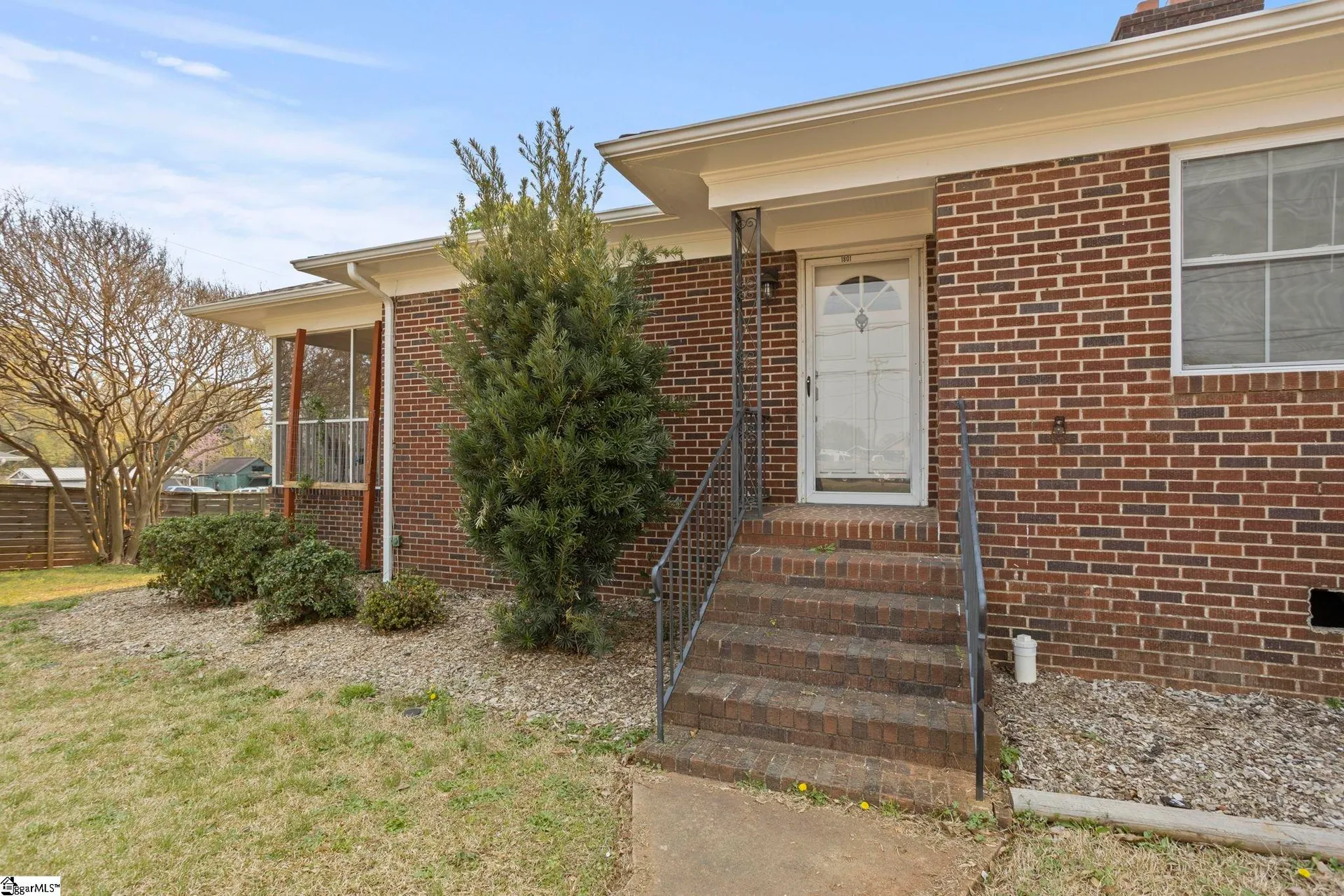 Property image 4 at 1801 N Pleasantburg Drive, Greenville, SC 29609