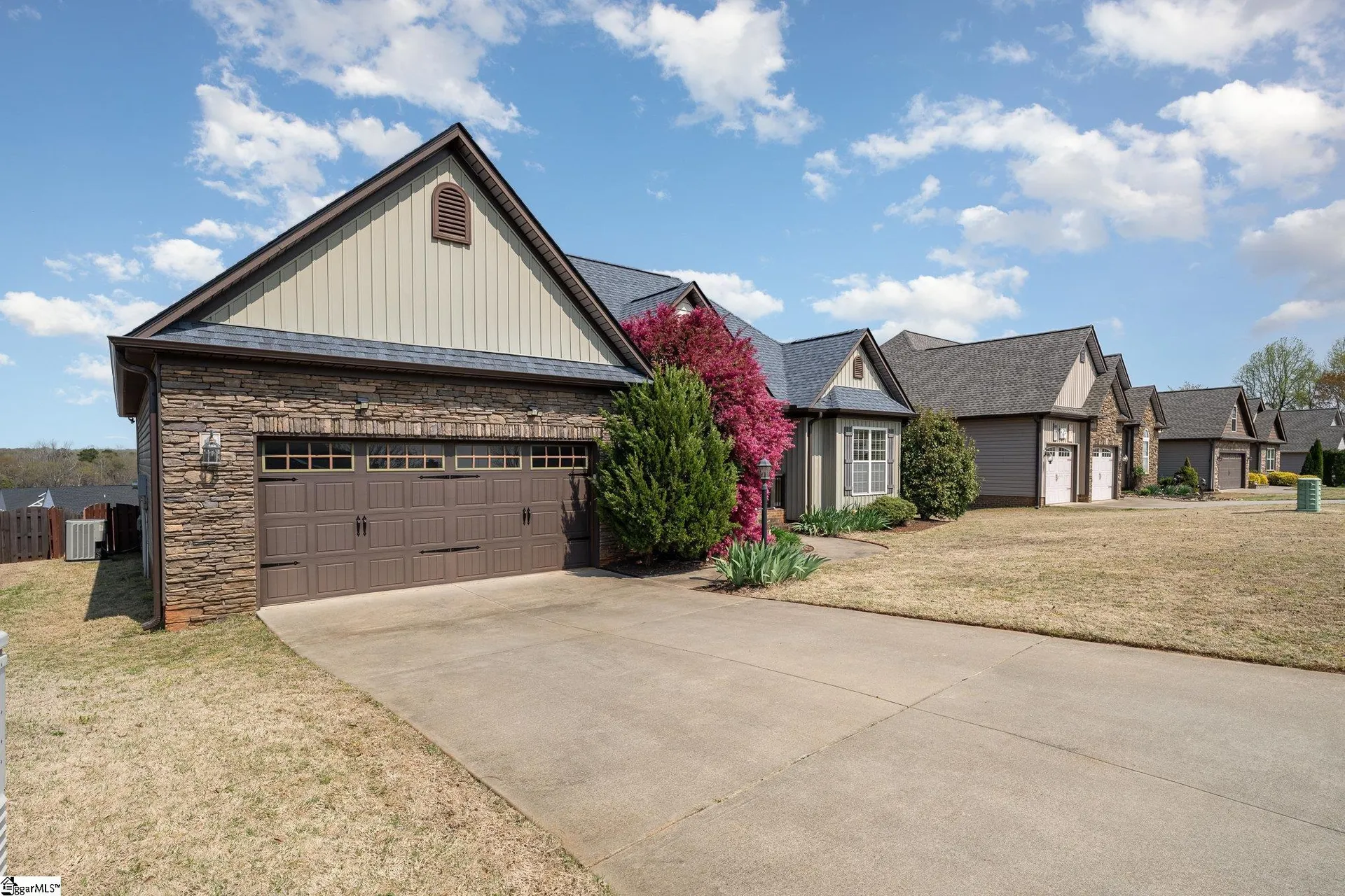 Property image 3 at 318 War Emblem Drive, Boiling Springs, SC 29316