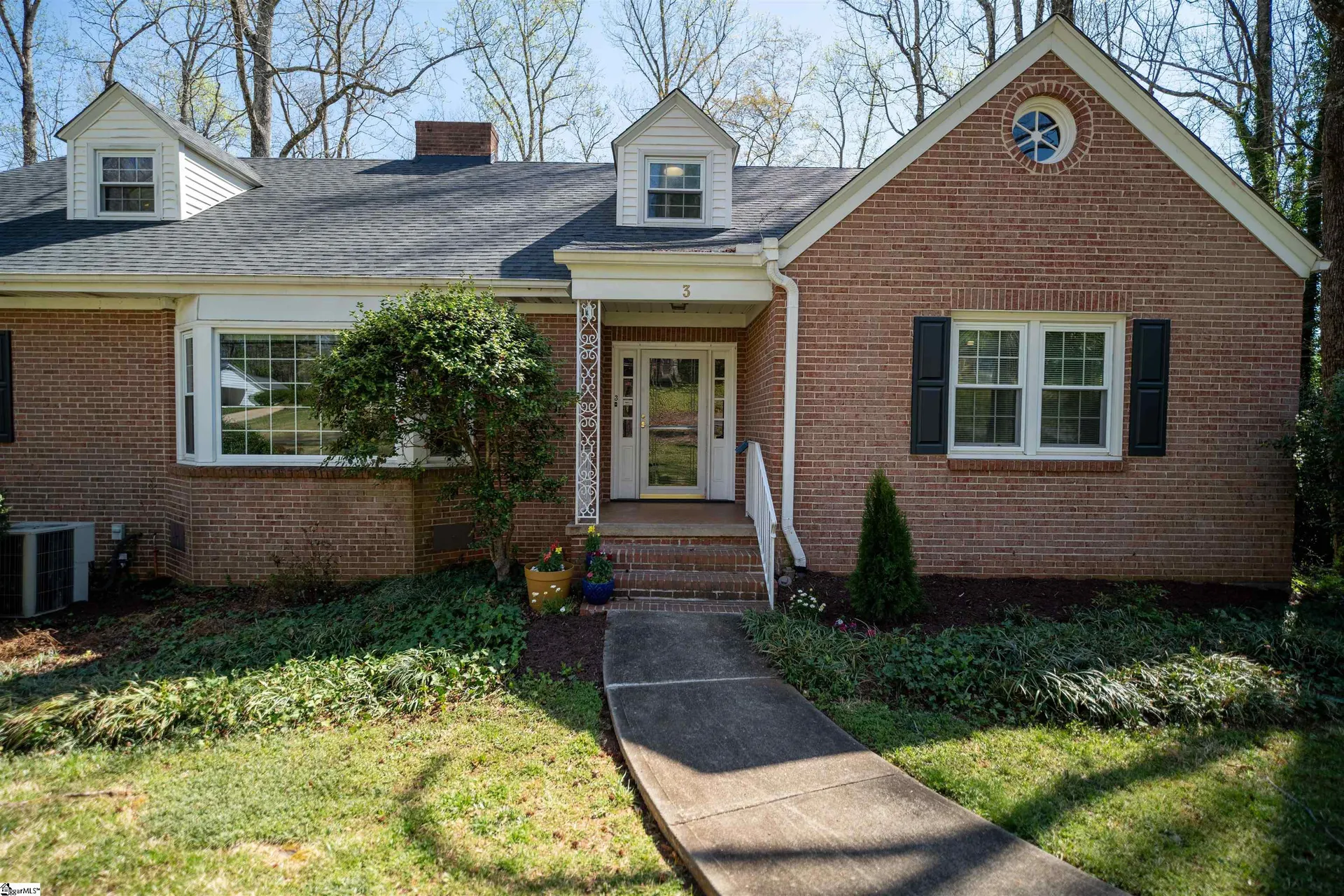 3 Hermitage Road