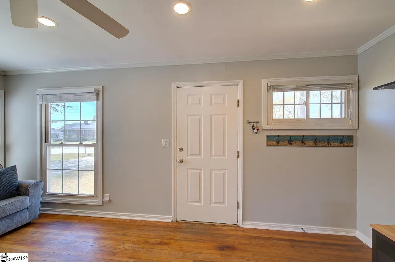 Property image 5 at 13 Farmington Road, Greenville, SC 29605