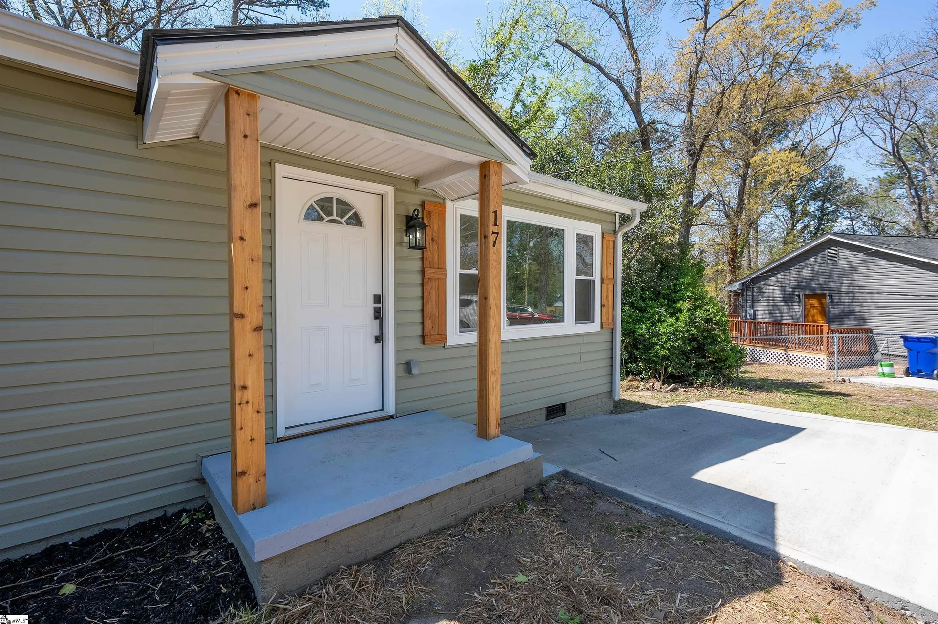 Property image 2 at 17 Prosperity Court, Greenville, SC 29605