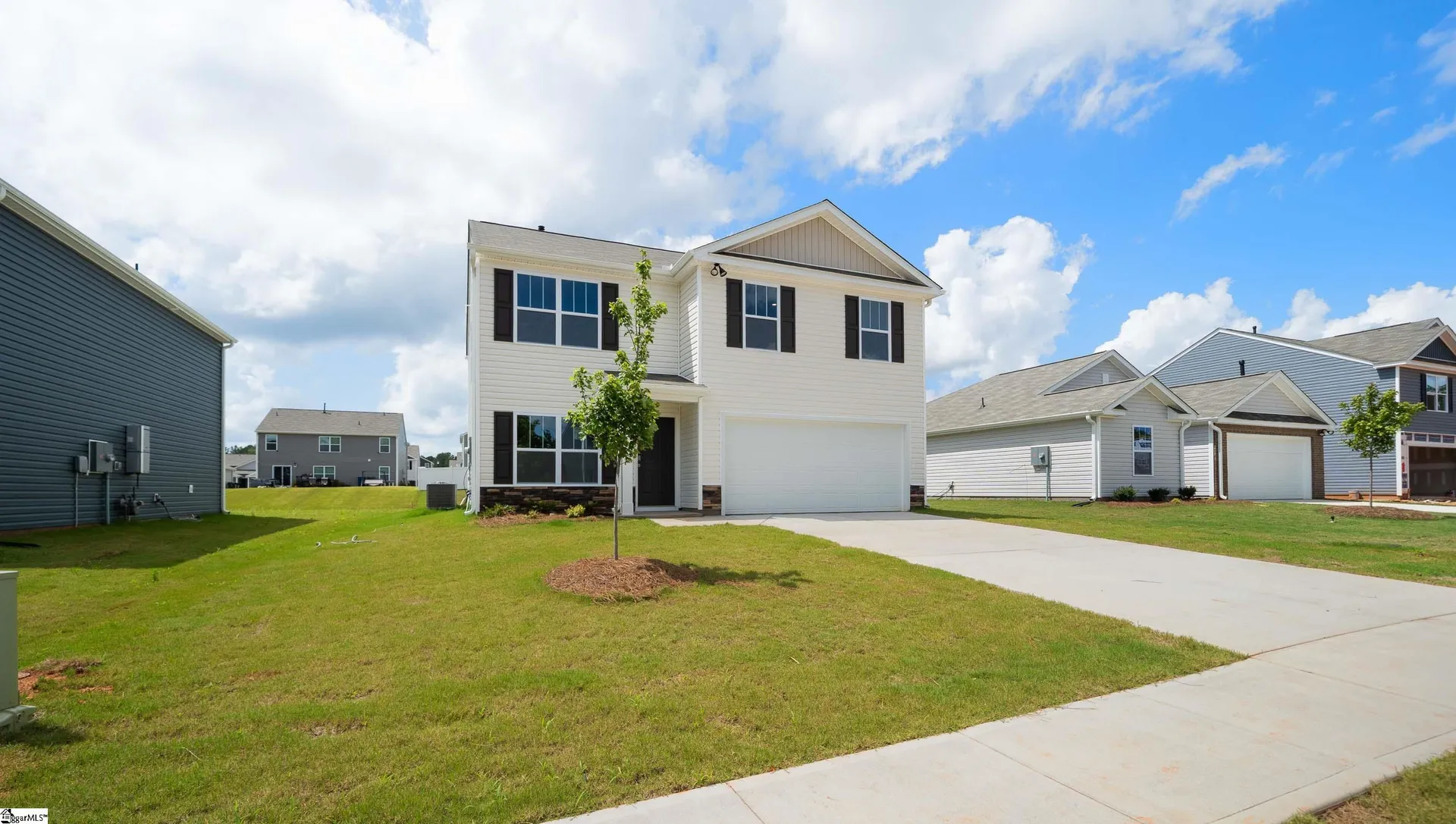 Property image 3 at 114 Larson Lane, Greenwood, SC 29646