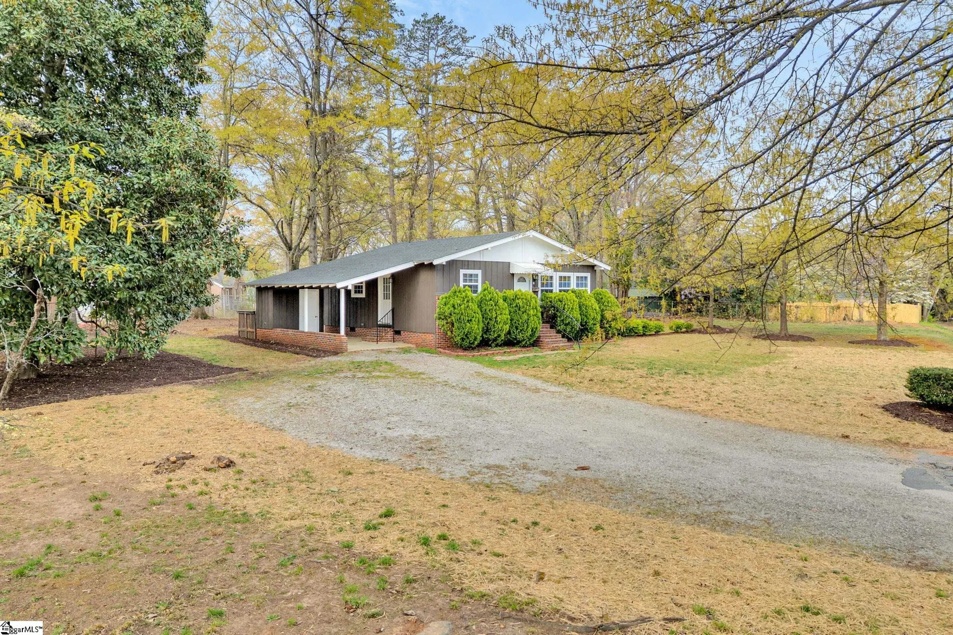 Property image 3 at 12 Fore Avenue, Greenville, SC 29607-3218