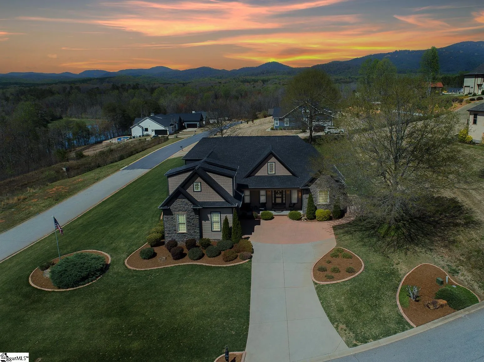 Property image 3 at 101 Deer Thicket Way, Taylors, SC 29687
