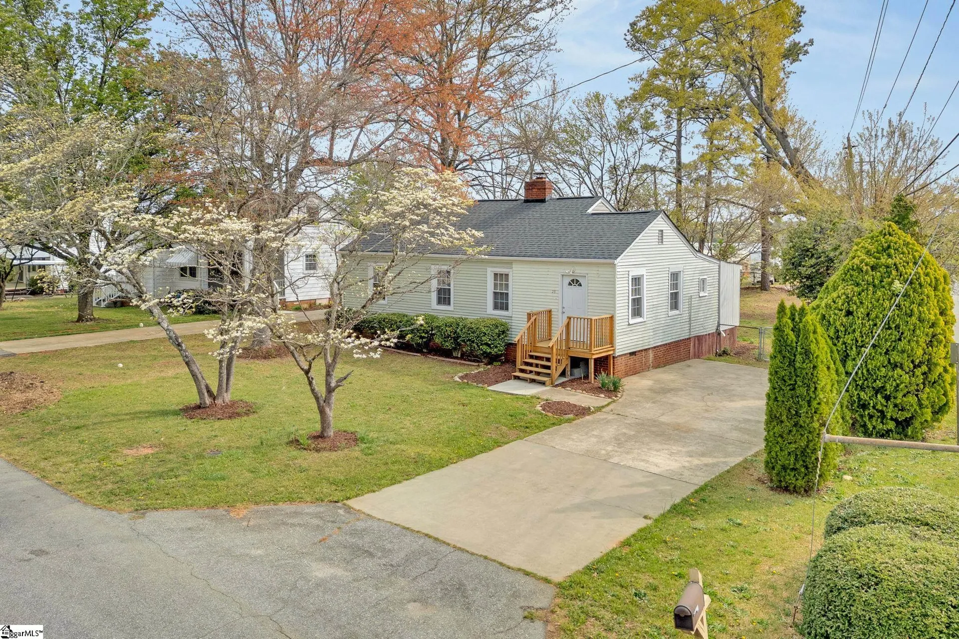 Property image 3 at 29 Fore Avenue, Greenville, SC 29607-3217