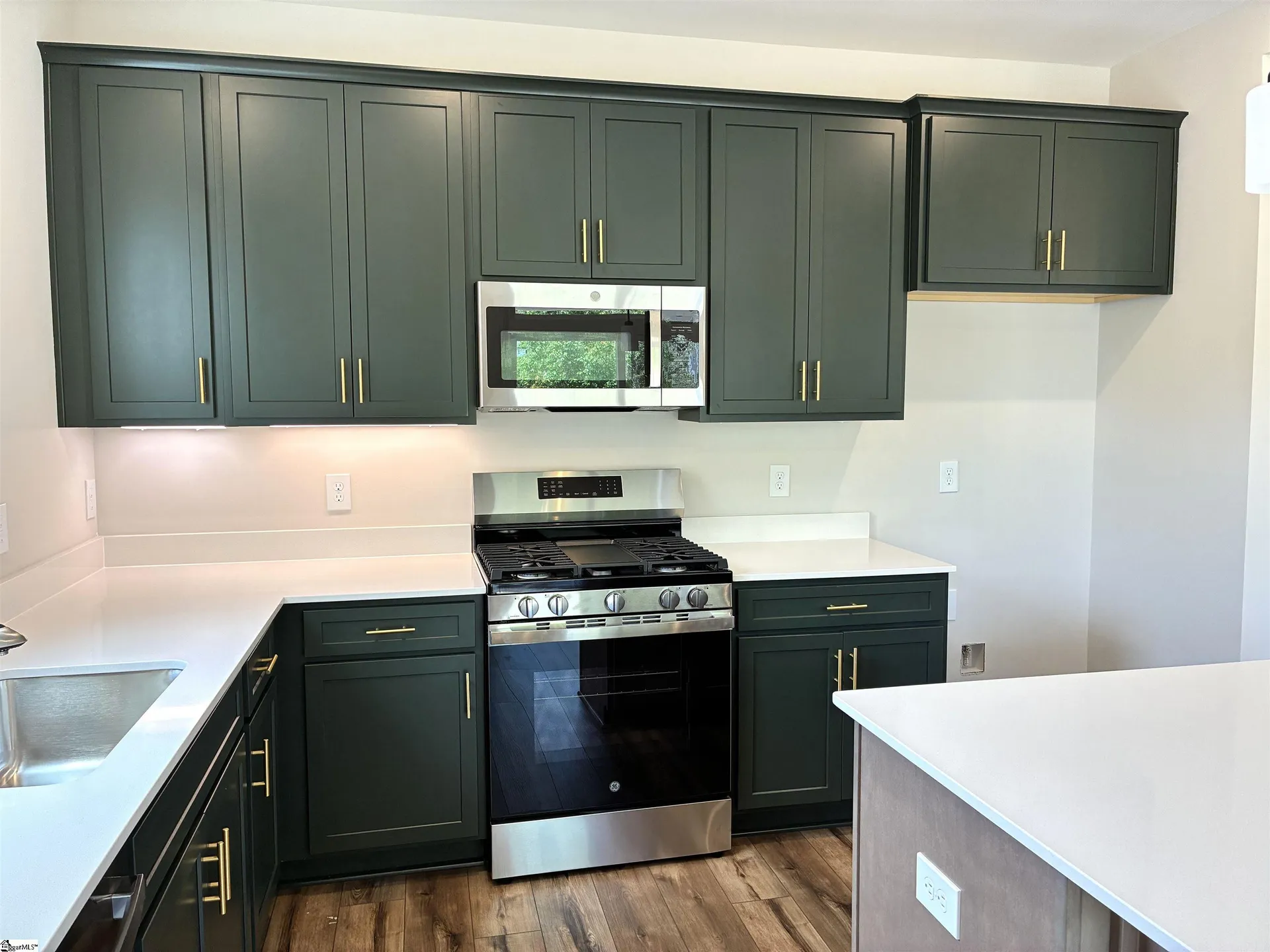 Property image 3 at 408 Ridgepark Lane, Greenville, SC 29607