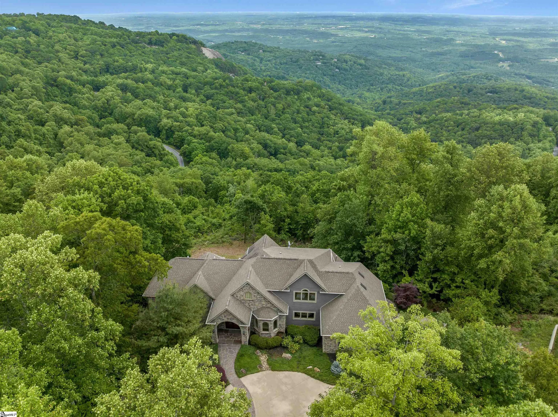 Property image 4 at 39 The Cliffs Parkway, Landrum, SC 29356