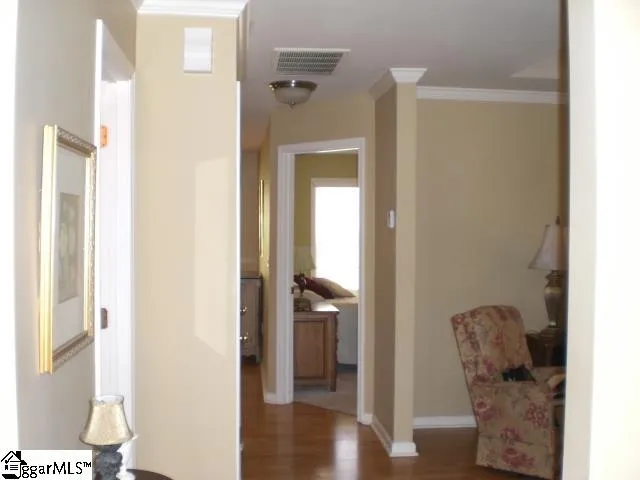 Property image 3 at 911 Crestwyck Lane, Greenville, SC 29615