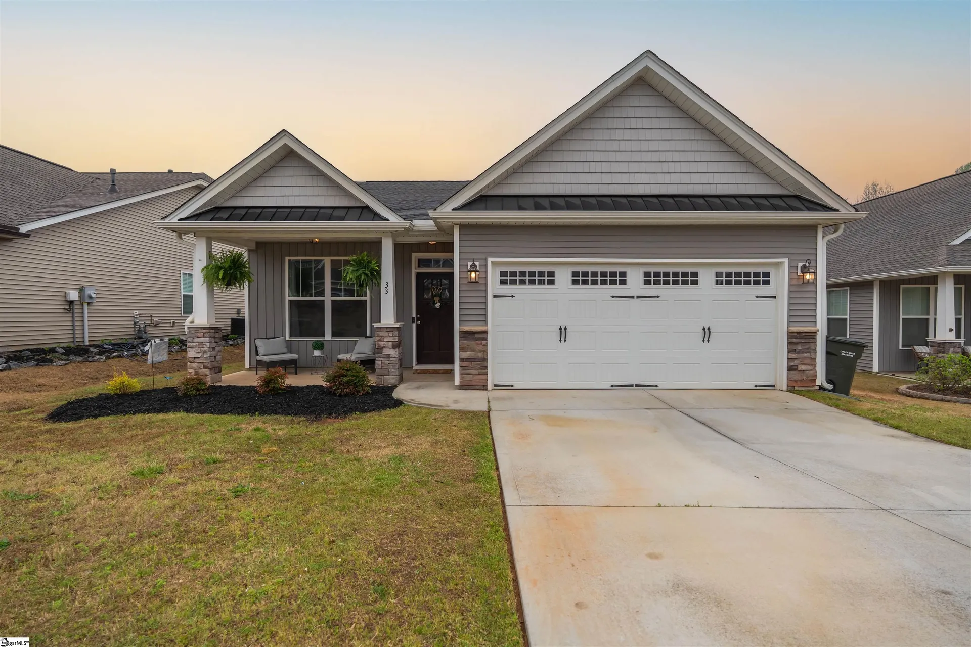 33 Mendham Lane