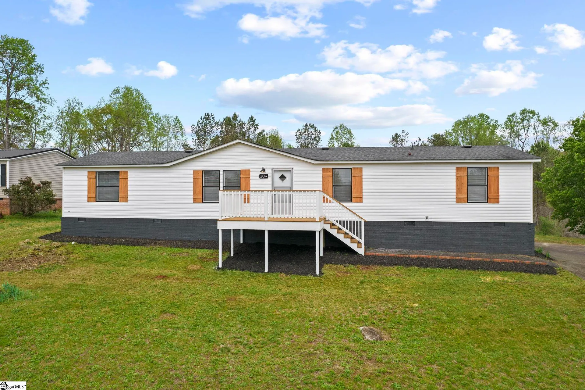 309 Grassland Lane