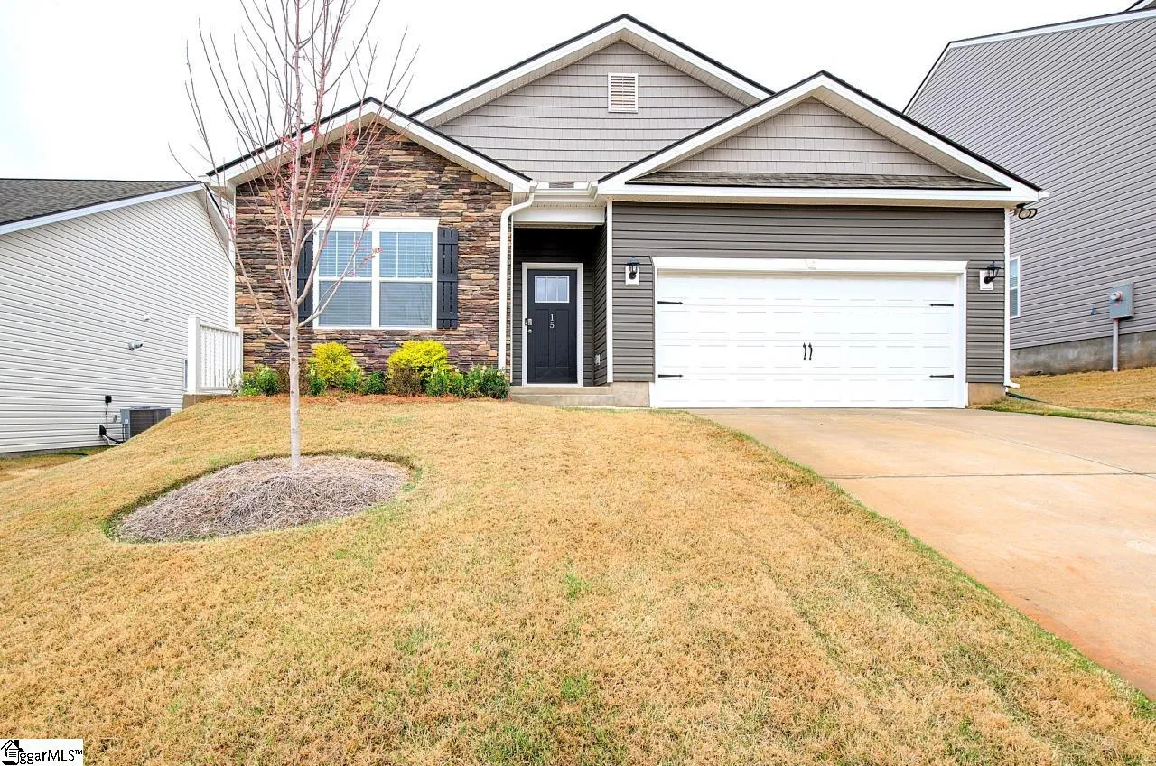 15 Dovetuck Road