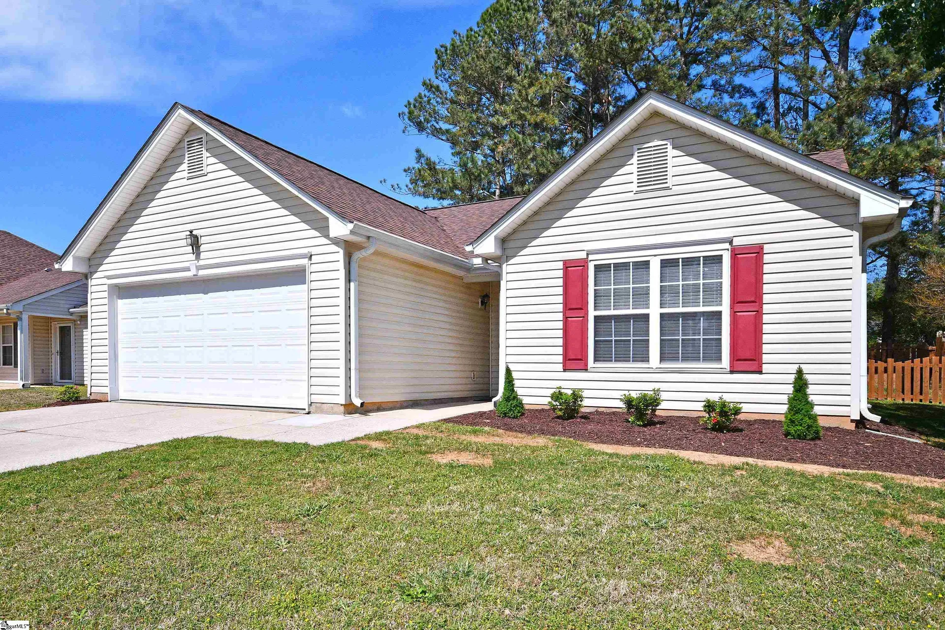 Property image 2 at 100 Westshire Drive, Simpsonville, SC 29681