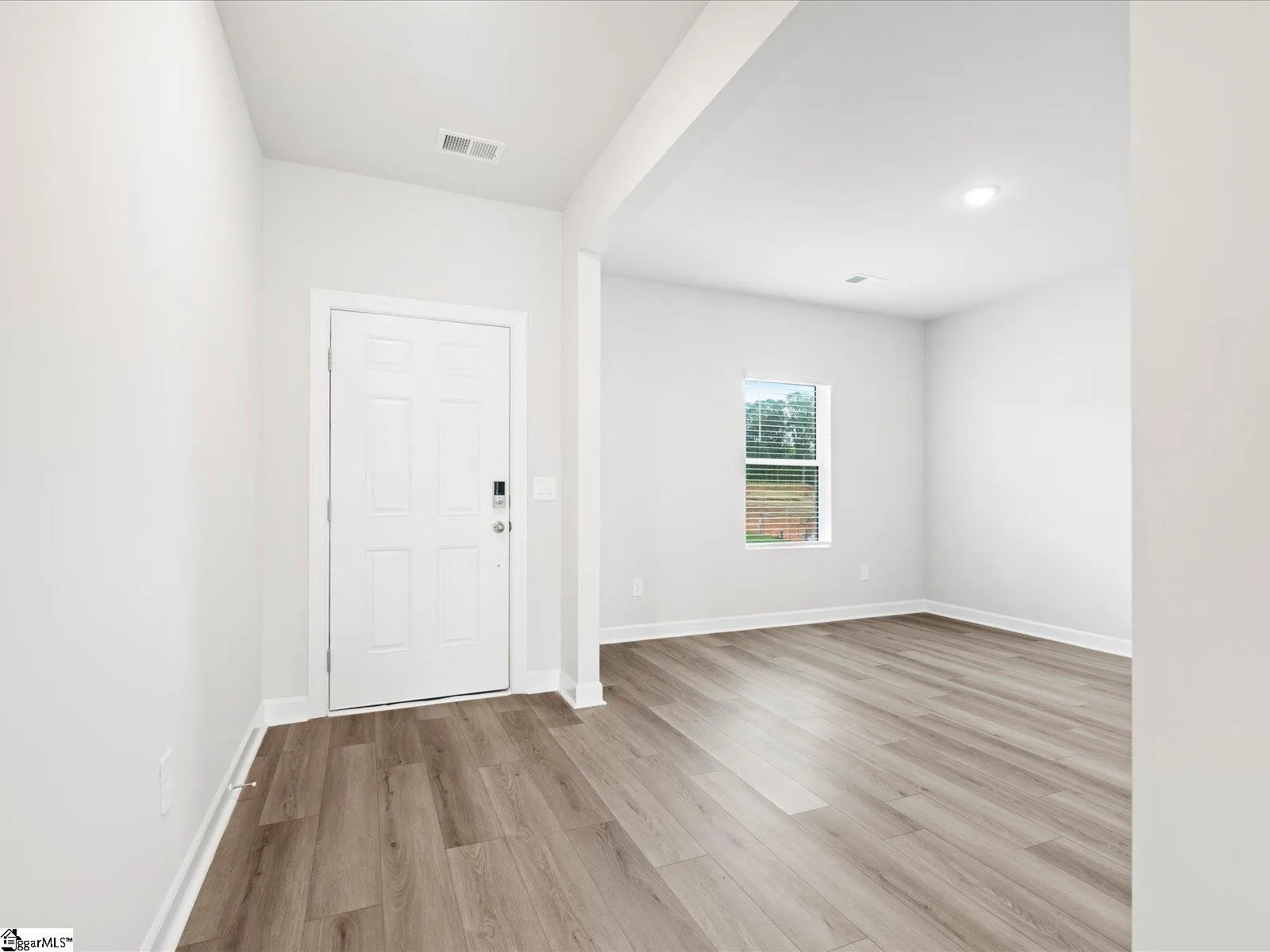 Property image 2 at 140 Firehole Road, Gray Court, SC 29645