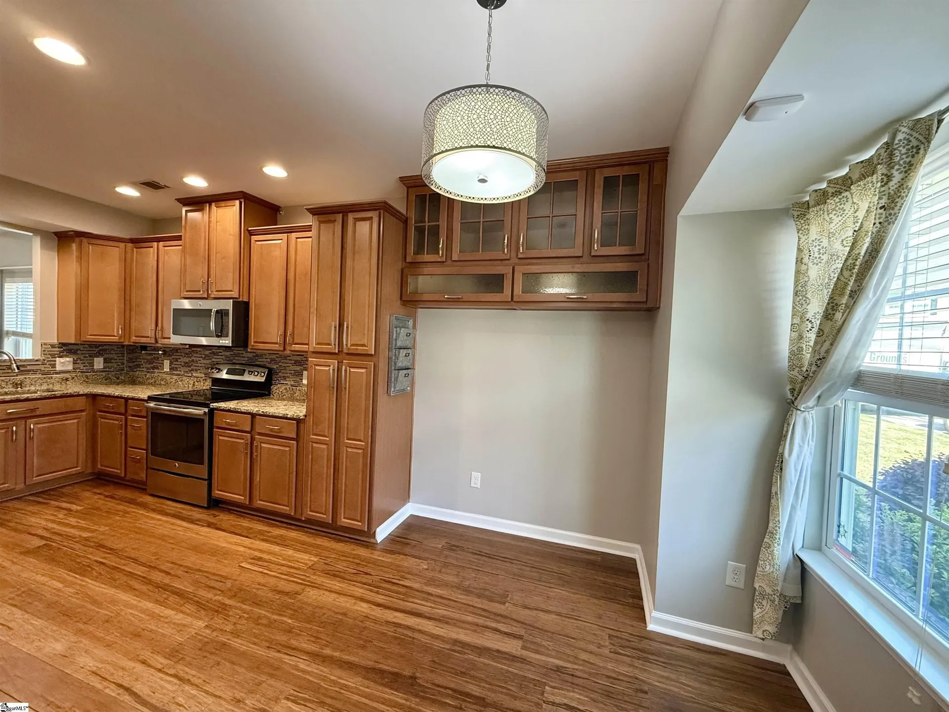 Property image 4 at 5 Fairchild Way, Greenville, SC 29607