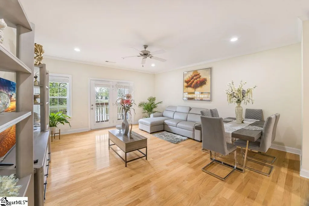Property image 3 at 340 Easterlin Way, Greenville, SC 29607